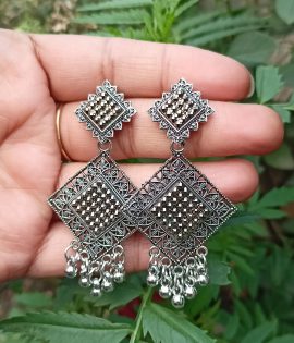 Silver Square Earrings | Modern & Minimalist | Stylish Jewelry